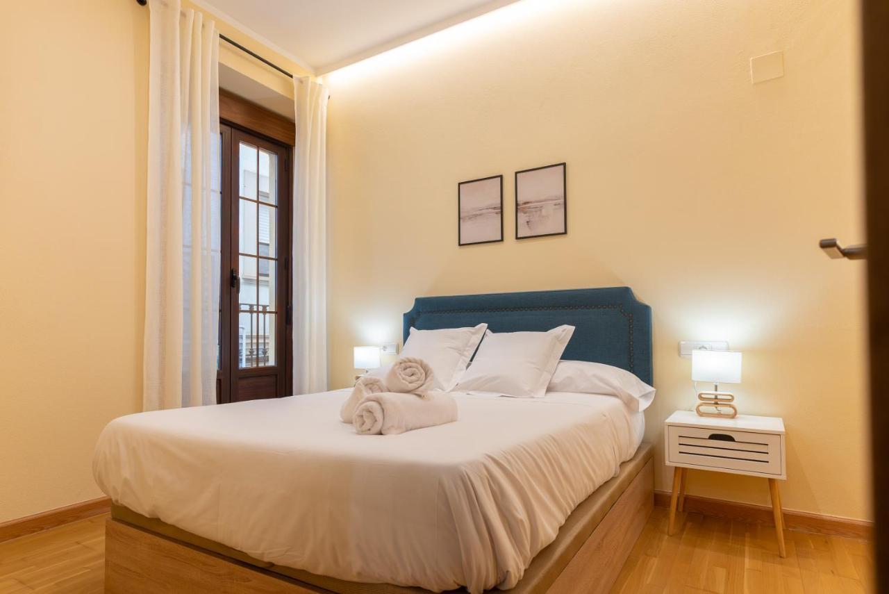 Apartamento Puerta De Cordoba- Exterior Con Balcones Exterior foto