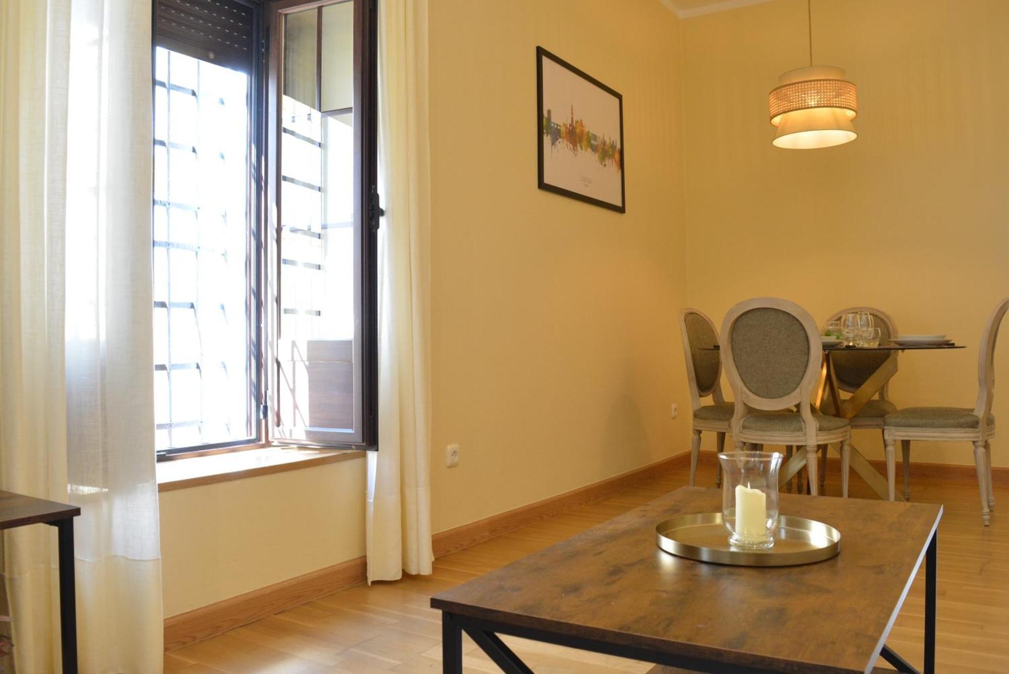 Apartamento Puerta De Cordoba- Exterior Con Balcones Exterior foto