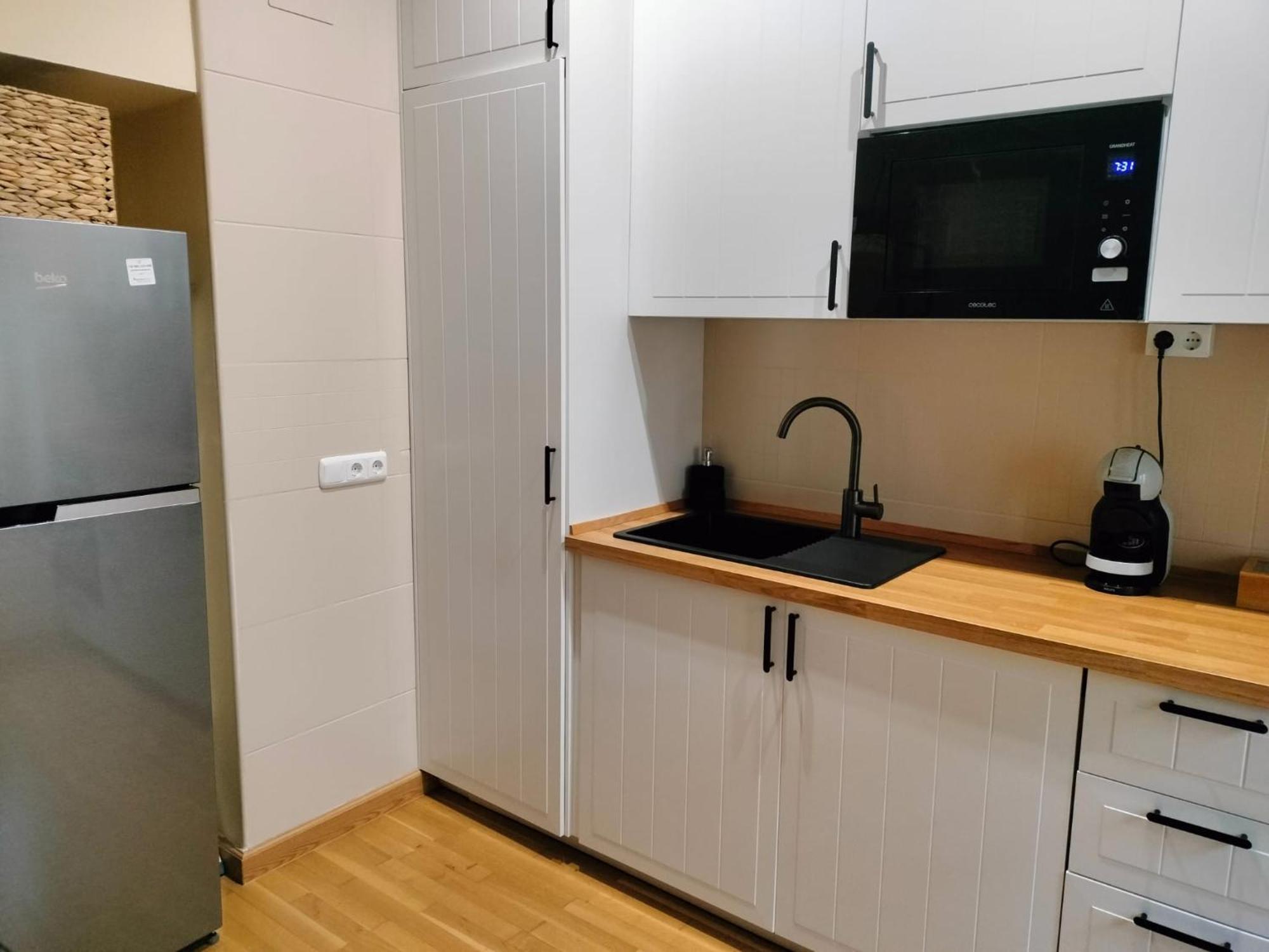 Apartamento Puerta De Cordoba- Exterior Con Balcones Exterior foto